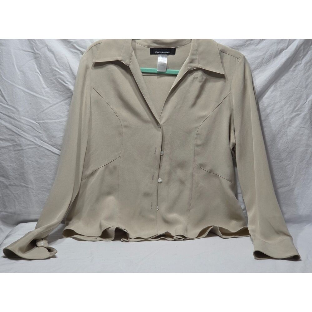 Vintage Jones New York 100% Silk Blouse Beige Tan Tailored Seam Top Size 14